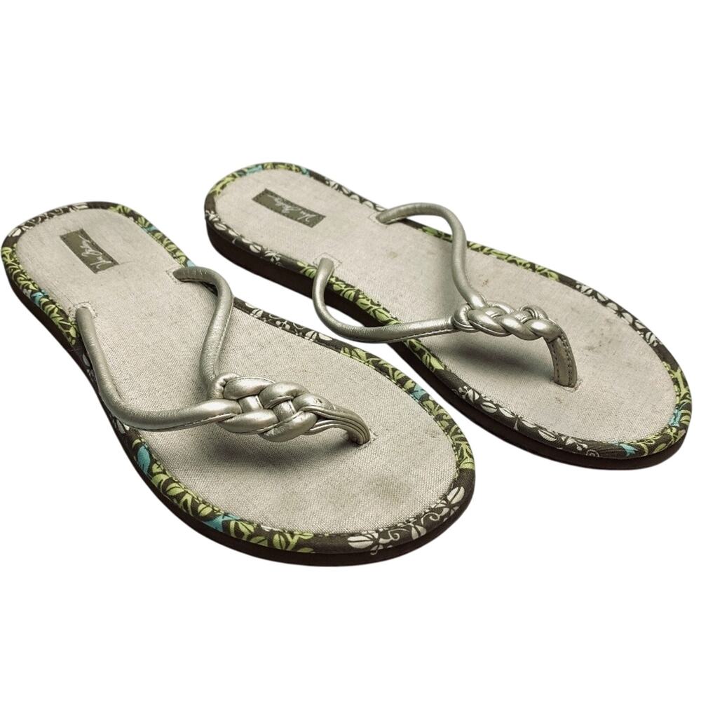 Vera Bradley SITTIN IN A TREE Flip Flops Sandals L